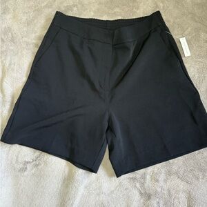 Relaxed Fit Dress Shorts